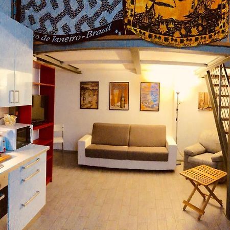 Casa Vacanze Roby Milano Eksteriør billede