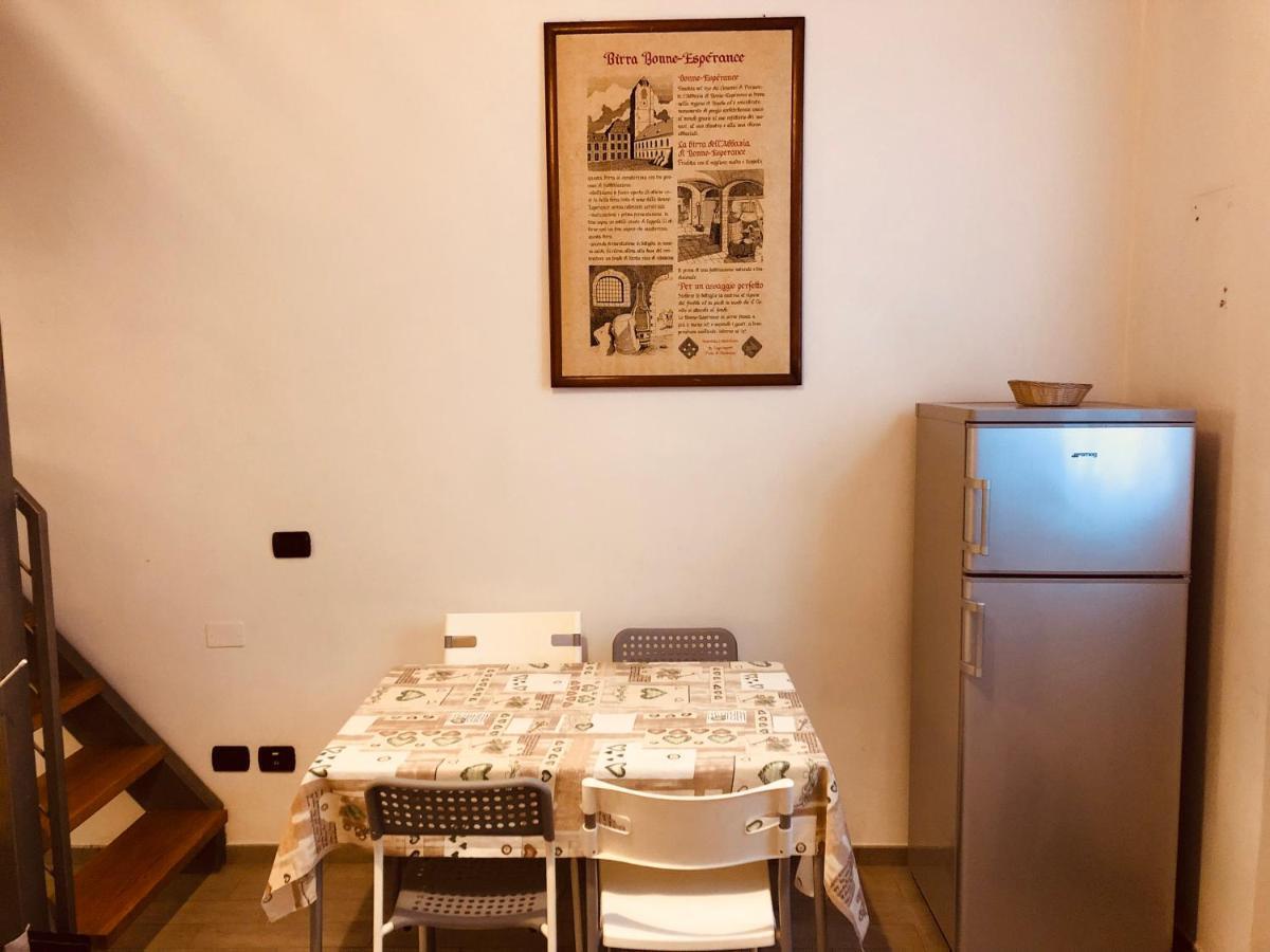 Casa Vacanze Roby Milano Eksteriør billede
